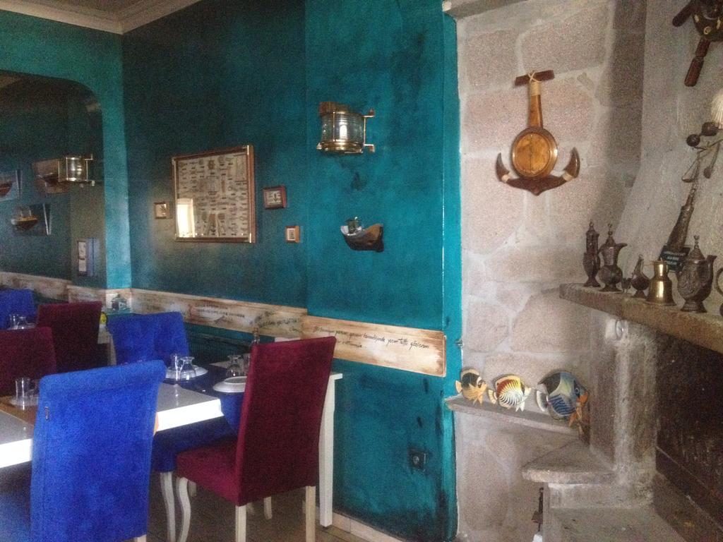 Alp Otel Restaurant Küçükkuyu Exteriér fotografie
